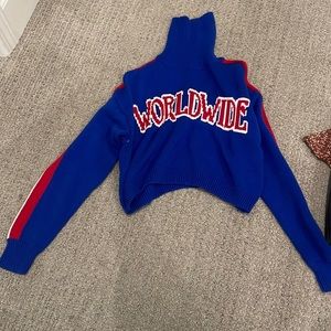 H&M S sweater